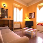 Mameli House *